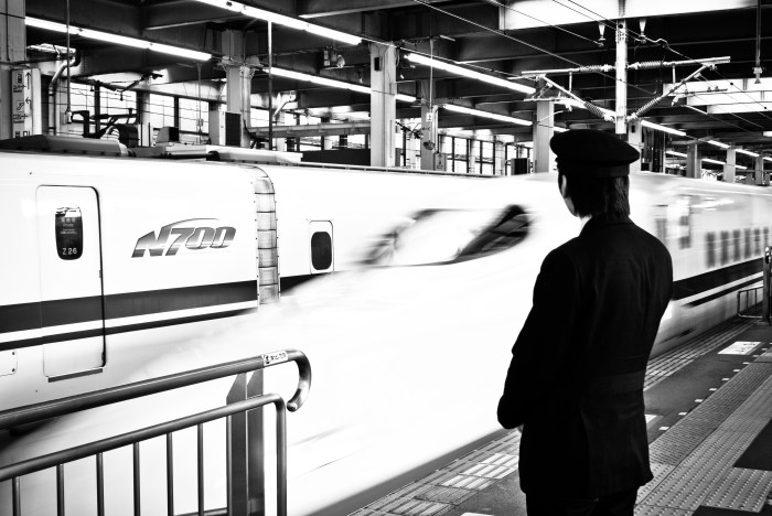 Day-111-1 shinkansen