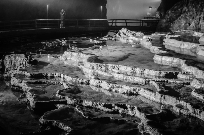 japan-akioshidai-caves
